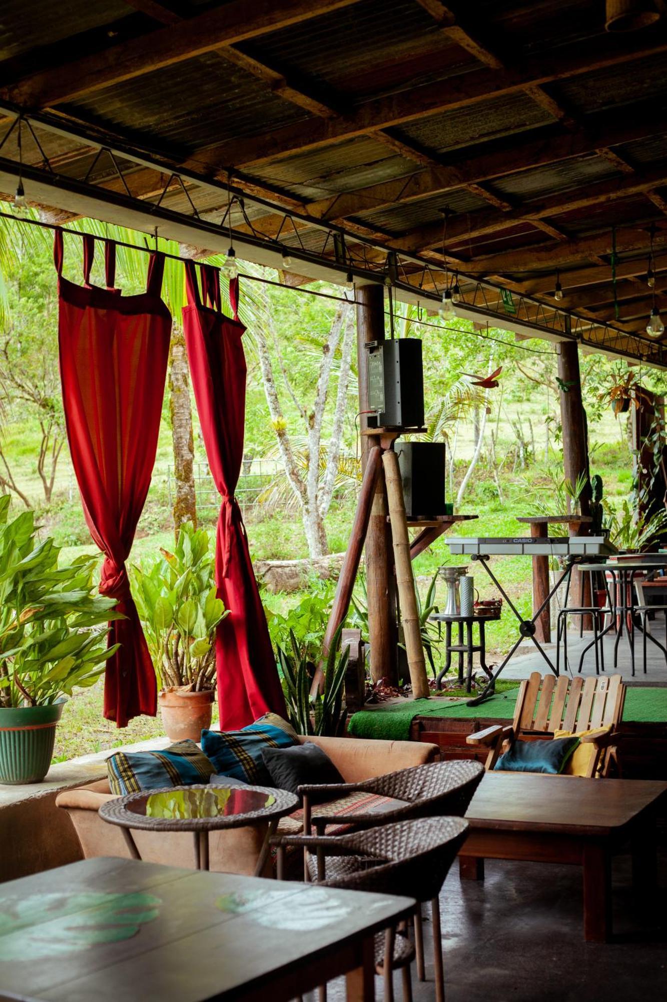 Hacienda Monteclaro Hotell Turrialba Eksteriør bilde